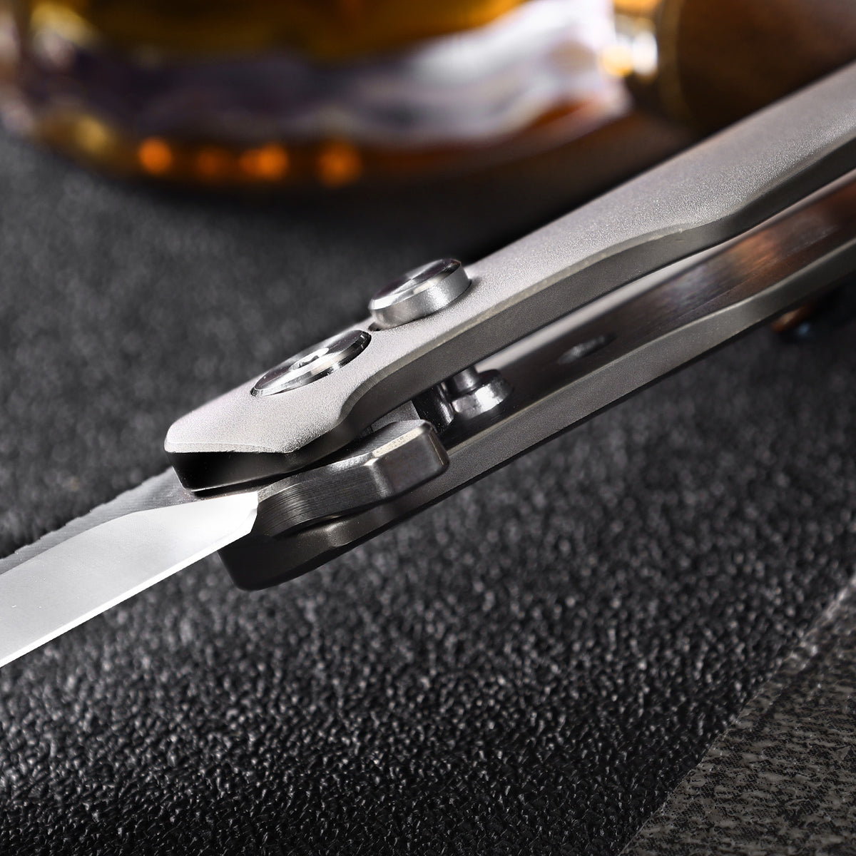 Vesta | Button Lock | D2 Blade & Titanium Handle | VE-03