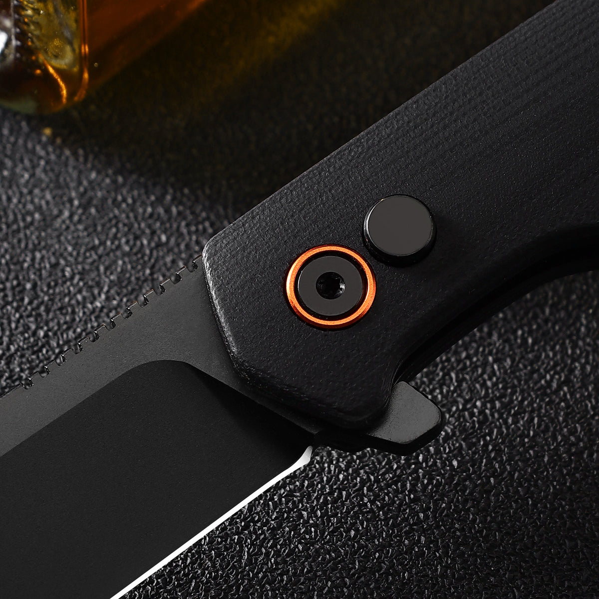 Vesta | Button Lock | D2 Blade & G10 Handle | VE-01